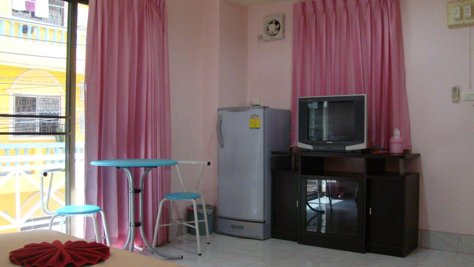 Candy House Patong Екстериор снимка